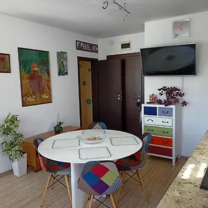 Bright At A Great Location Apartament Sofia